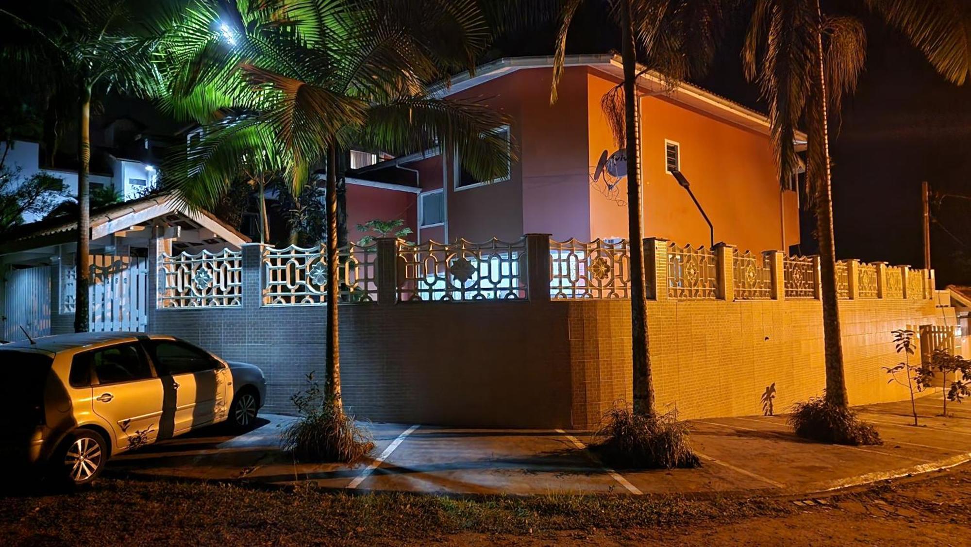 Suítes Ubatuba Praia da Lagoinha Bagian luar foto