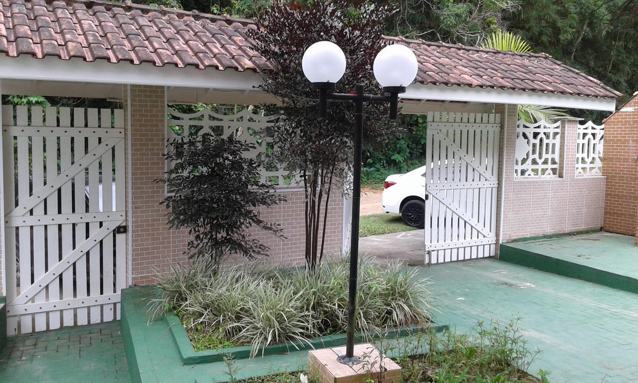 Suítes Ubatuba Praia da Lagoinha Bagian luar foto
